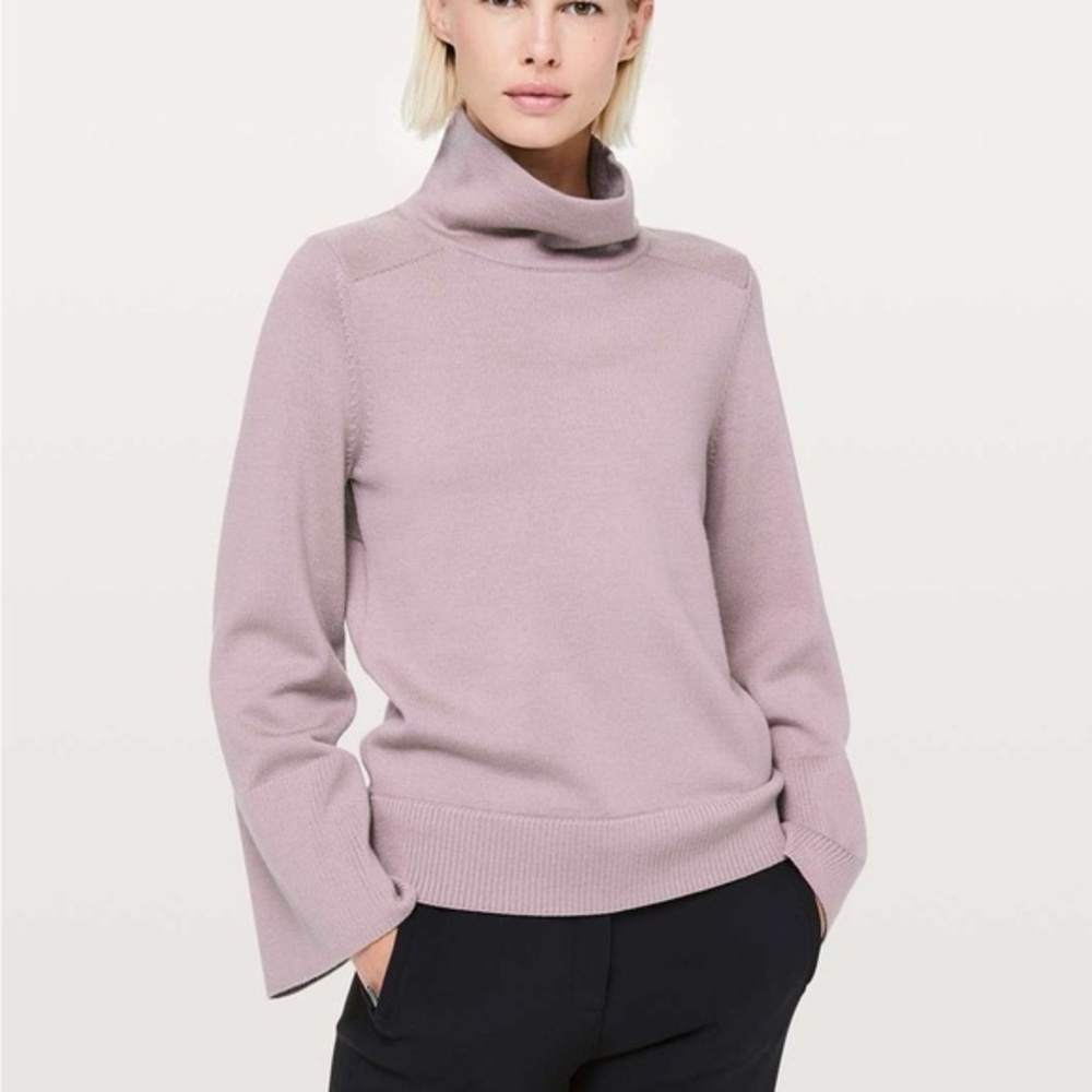 Lululemon City Trek Turtleneck Sweater in Smoky Blush, Women’s 4
